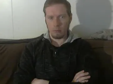 2small4you83 Image 4