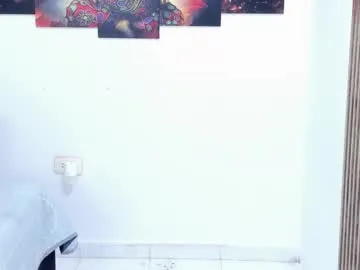 _lakshmi_hotx Image 6