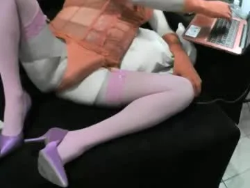 anna_leggy_cd Image 9