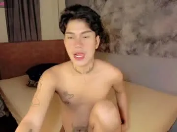 asian_cumsawyer Image 2