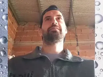 banana_argen_15's Thumb Image