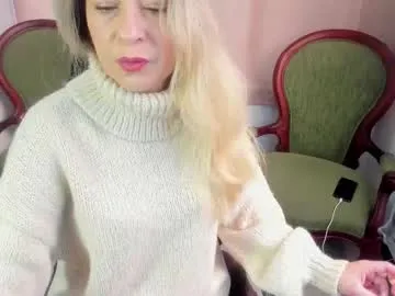 chanel_gold Image 18
