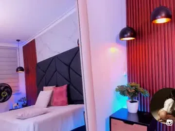 chloe_morgans Image 5