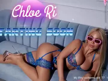 chloe_ri Image 19
