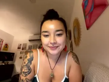daggerlilyxo's Thumb Image