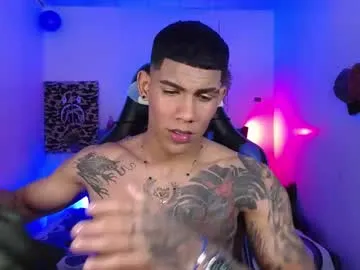 damian_latinxxx Image 10