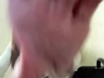 ella_sea's Thumb Image