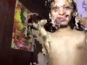 fvckingscarlet Image 3