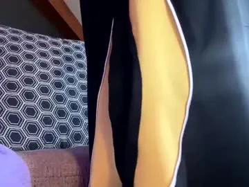 jawssharkparty's Thumb Image