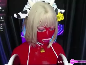 latexrubydoll Image 12