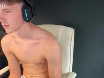 lewisboothyy Image 2