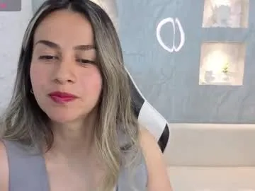 liat_white_tx's Thumb Image