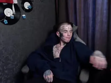 lone1ycrystal Image 2