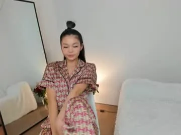 lovelynightt's Thumb Image