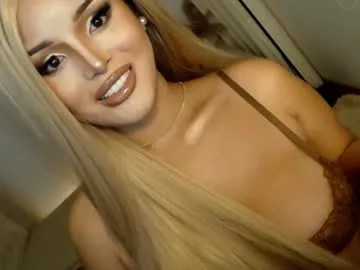 lucy_heartfiliaxxx Image 8