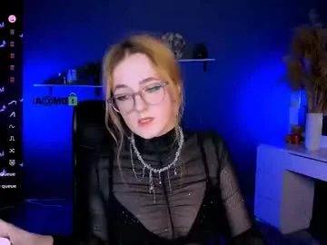 luna_berryy Image 5
