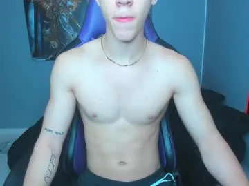 michael_twink18 Image 19