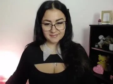 milania_milaa Image 2