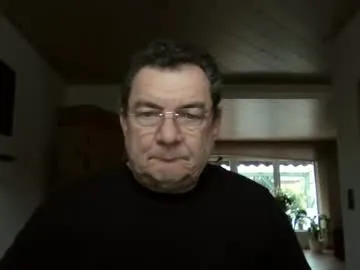 nobbie44's Thumb Image