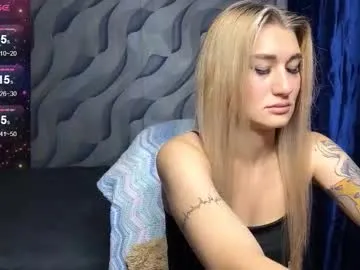 silvia_sugarr Image 15