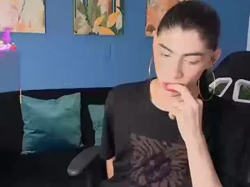sofia_sommers's Thumb Image
