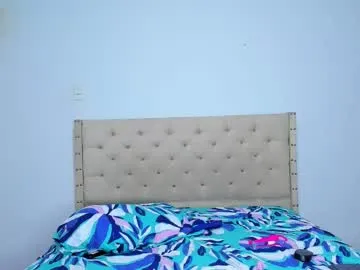 sophie_queem's Thumb Image