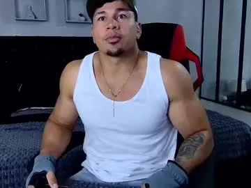 tyler_hank1 Image 3