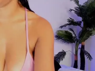 valentina_king18 Image 12