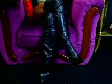 vivianreeve Image 13