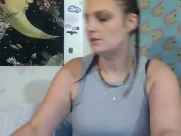 xxxmistymoansxxx Image 16