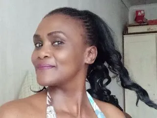 Curvaciousebony's Thumb Image