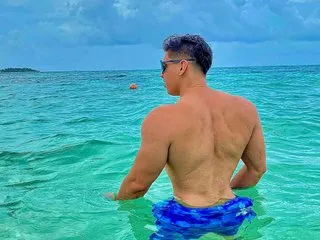 victor_vixenn Image 2